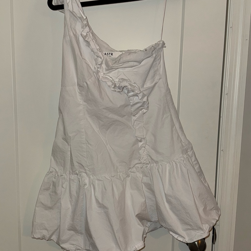 Astr Elegant White Dress